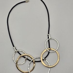 Ατσάλινο Κολιέ Circle Art με δερμάτινο σχοινί