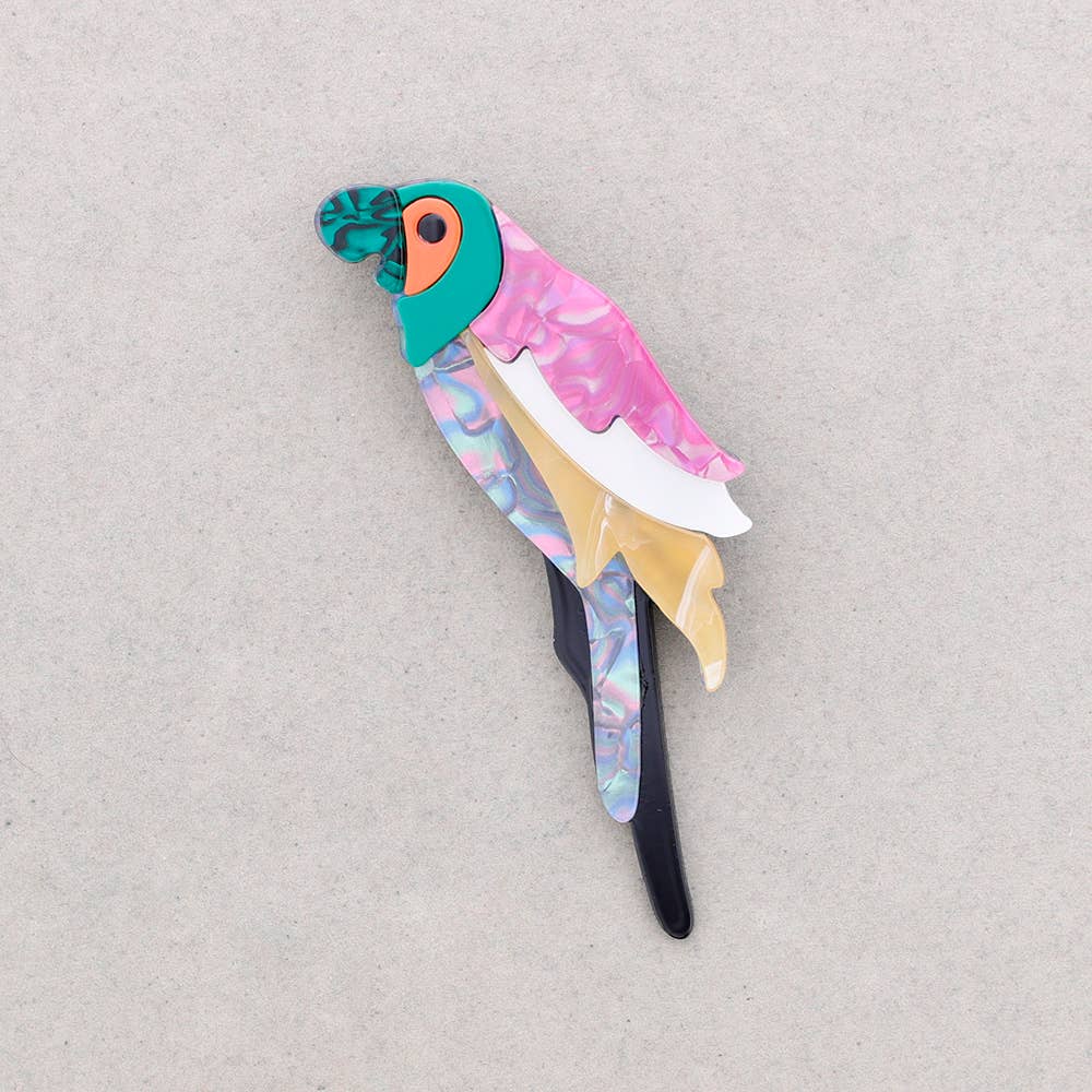 Καρφίτσες: Το Vintage Κόσμημα που Κάνει Comeback