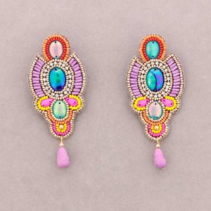 Κεντητά σκουλαρίκια σε πολύχρωμους τόνους