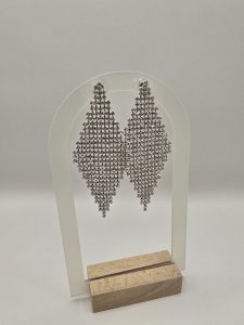 Κρεμαστά Ατσάλινα Σκουλαρίκια με Στρας – Ασημί