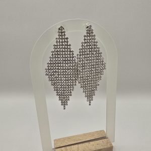 Κρεμαστά Ατσάλινα Σκουλαρίκια με Στρας – Ασημί